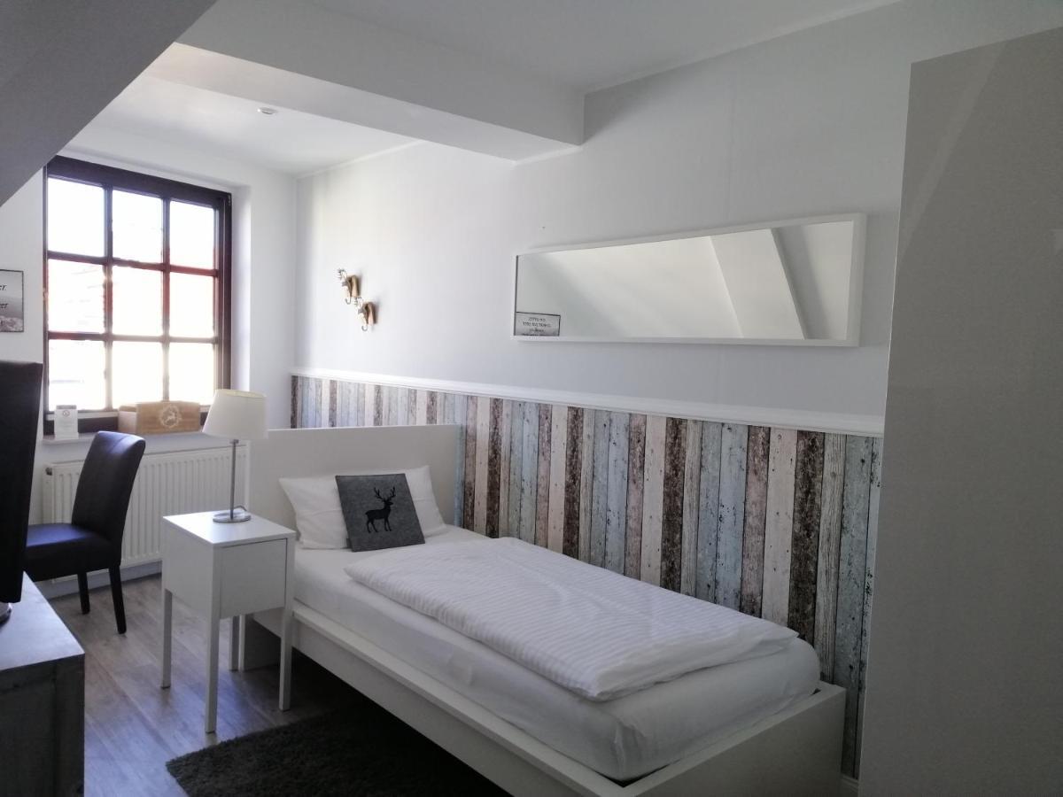 Hotel Neumaier Ксантен Экстерьер фото